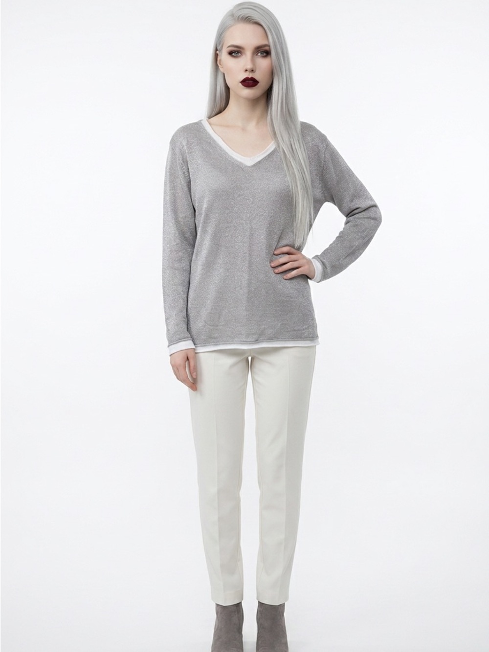 NWOT Avalina Gorgeous Gray V-Neck Long Sleeve Lightweight Linen XL Sweater